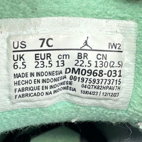 Nike Air Jordan 3 Retro Shoes Toddler Size 7C Mint Foam Elephant DM0968-031 - Picture 8 of 8